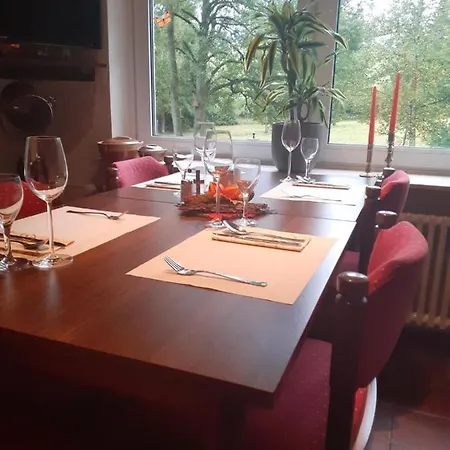 - Gasthaus Schafbruck Гостевой дом *